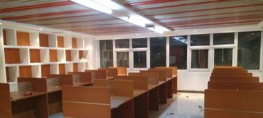 十堰哪有廠家定做辦公隔斷,員工卡坐,工位 老板桌椅 十堰辦公用品 十堰列表網